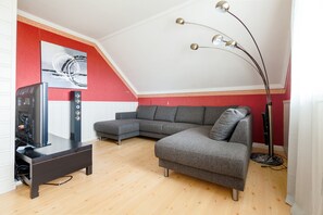 Fernseher, Kamin