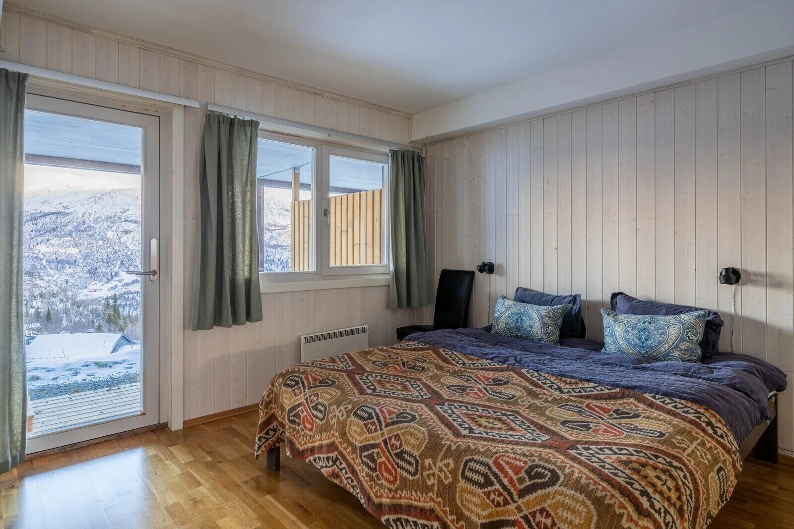 Wifi gratis y ropa de cama