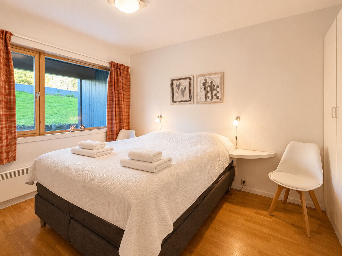 Wifi gratis y ropa de cama