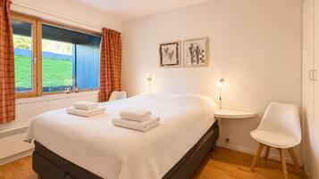 Wifi gratis y ropa de cama