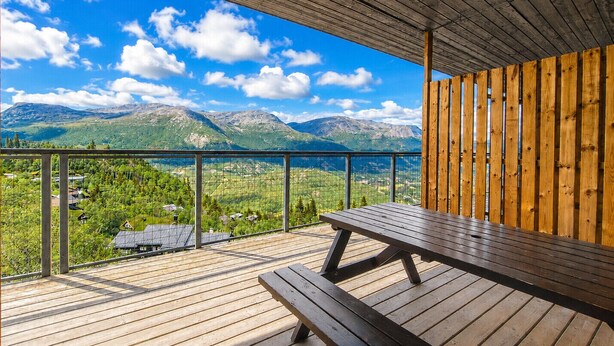 Outdoor dining - Ski in/Ski out and Perfect for Families (Hemsedal)