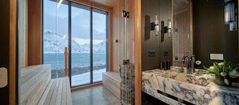 Fredvang Lodge, Lofoten
