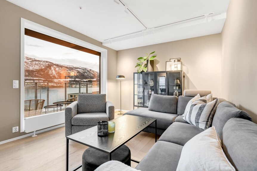 Modern Top Apartment In Tromsø - Tromsø