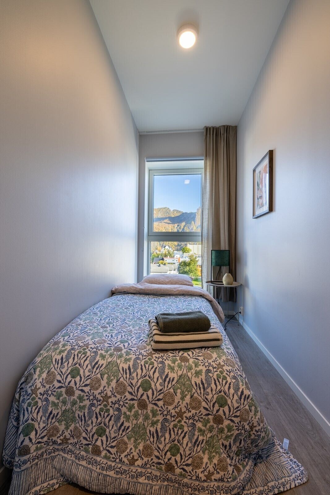 Wifi gratis y ropa de cama 