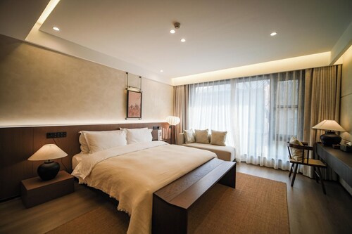 Bieliyuan Private Hot Spring Villa Hotel