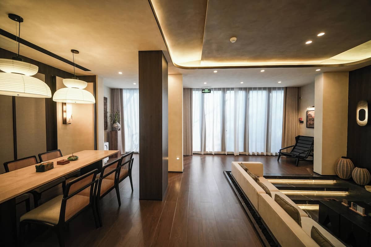 Luksushuone, useita sänkyjä