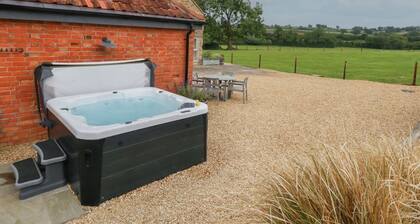 Swallows Nest, Sturminster Newton