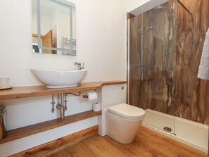Shower - Swallows Nest, Sturminster Newton (Sturminster Newton)