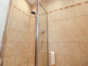 Shower - Bronte View Cottage, Haworth (Keighley)