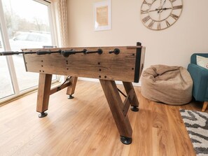 Games room - Bronte View Cottage, Haworth (Keighley)