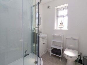 Shower - Dan’s Holiday Cottage, Barmston (Driffield)