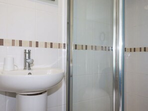 Shower - Langurra in Crantock, Cornwall (Newquay)