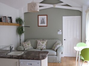 Living area - Garden Cottage, St Just (Penzance)