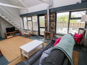 Living area - Brewery Cottage, Saundersfoot (Saundersfoot)