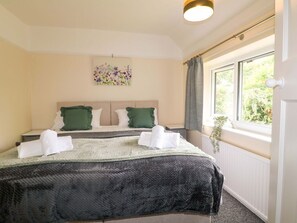 Room - Oxcroft View, Bolsover (Worksop)