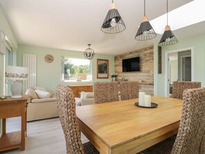 Dining - Bluebell Wood, Brandesburton (Driffield)