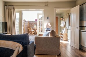 Living area - Beautiful 2 BD Home in The Cotswolds (Moreton-in-Marsh)