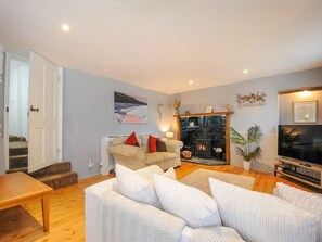 Fireplace - Stone's Throw Cottage, Launceston (Launceston)