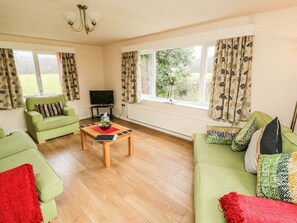 Living area - Broadhay, Hathersage (Hope Valley)