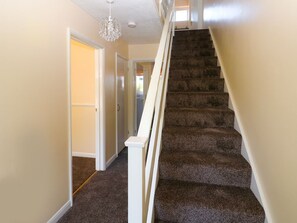 Interior - Discover Howards Hill West Retreat (Cromer)