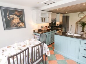 Dishwasher, highchair