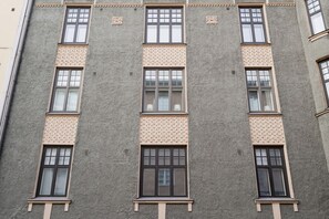 Exterior - Central Helsinki Luxury Apt - Steps from Train Station (Helsinki)