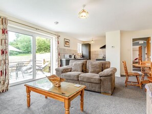 Living area - Charming Foxlair Cottage Retreat (Minehead)