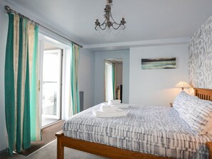 Room - Tegid Lakeview Apartment, Bala (Bala)