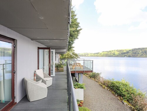 Tegid Lakeview Apartment, Bala