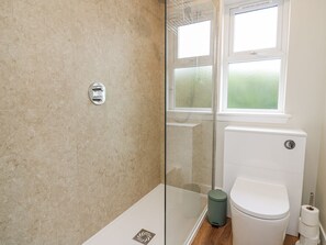 Shower - Top Cottage, Cupar, Fife (Cupar)