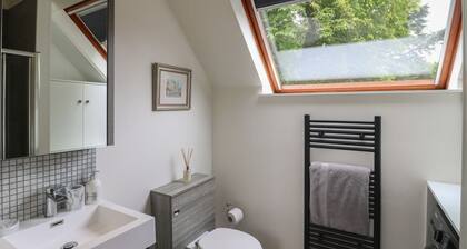 The Coach House Apartment, Rosliston