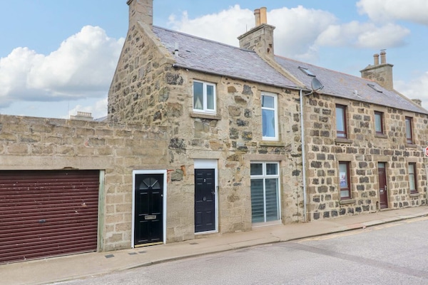 3 Caroline Place