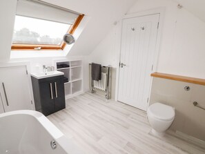 Shower - The Gallery: Coastal Retreat in Tenby (Tenby)
