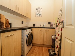 Private kitchen - Quayside Lookout, Brixham (Brixham)