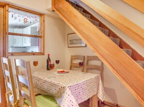 Dining - 40 New Row, Pwllheli (Pwllheli)