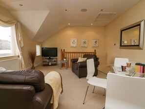 Living area - Ramblers Lodge, Bowland Bridge (Grange-Over-Sands)