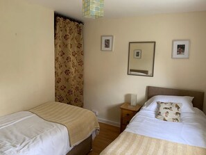 WiFi - Fern Cottage, Staithes (Saltburn-by-the-Sea)