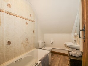 Shower - Upper Home Farm, Cardington (Church Stretton)