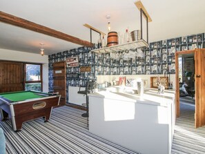 Game room - Upper Home Farm, Cardington (Church Stretton)