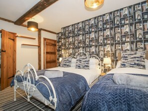 WiFi - Upper Home Farm, Cardington (Church Stretton)
