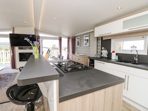 Dishwasher - Crosswinds 67, Bembridge (Bembridge)