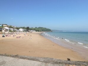 Beach nearby - Sandyhill House, Saundersfoot (Saundersfoot)