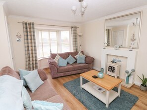 Living area - Sandyhill House, Saundersfoot (Saundersfoot)