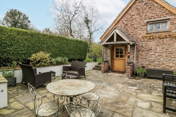 Walnut Cottage