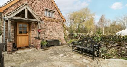 1 bed property, Raglan