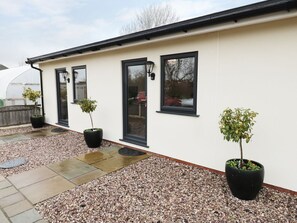 Exterior detail - Foxes Den, Thornton, Lancashire (Thornton-Cleveleys)