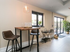 Interior - Thornbury, Barnard's Green, Malvern (Malvern)