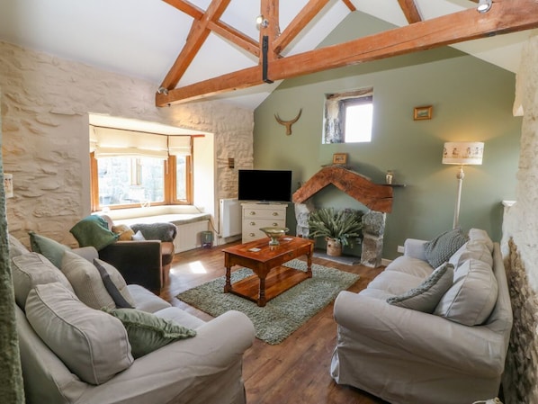 Living area - Charming Beudy Cottage in Chwilog (Pwllheli)