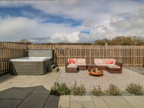 Terrace/patio - Charming Beudy Cottage in Chwilog (Pwllheli)