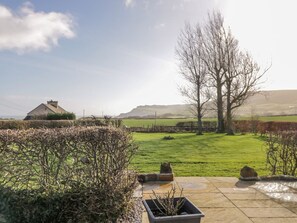 Property grounds - ORCHARD COTTAGE, WiFi, in Robin Hood's Bay (Whitby)
